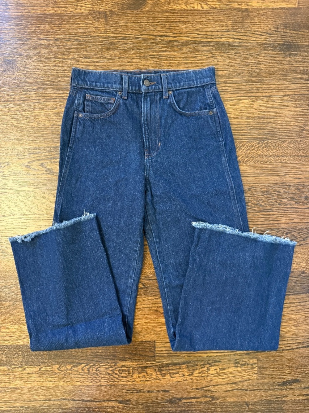Veronica Beard Taylor High Rise Wide Leg Jean in Color Rodea Clea